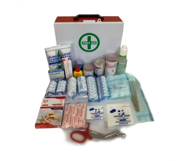 Mountable First Aid Kit Box 130 pc